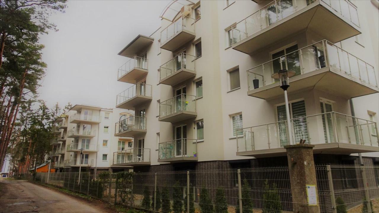 Nadmorska Dziupla Dziwnówek Exterior foto